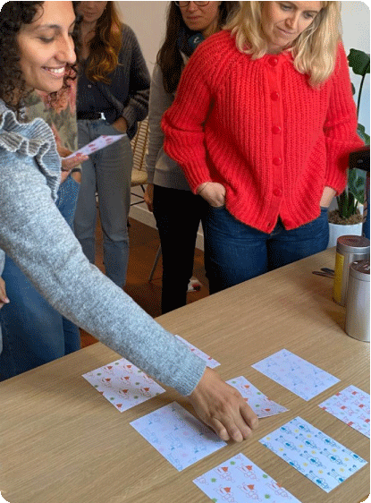 Un cadre de travail stimulant au sein du Happy Club COM’HAPPY, propice à la motivation, la créativité et la mise en action